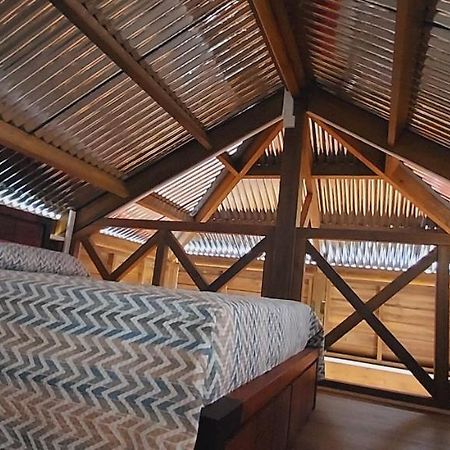 Maison Le Bois Joli Coeur Saint-Benoît المظهر الخارجي الصورة